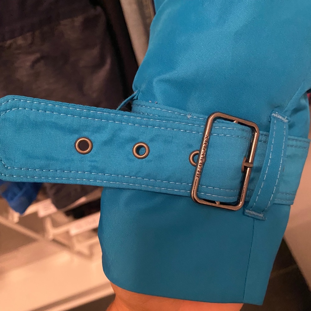 Burberry Jacket - Picture 13 of 15